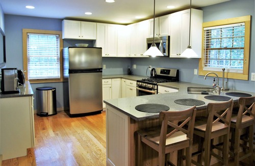 Milford House | A Newer Modern Countryside Family Retreat - 1 Mile from Cooperstown Dreams Park