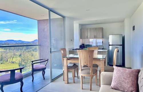 Danbury Apartment | A newly built complex in the heart of Rionegro with a scenic view.