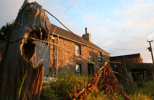 Newport Cottage | A peaceful retreat in the Pembrokeshire Coast National Park