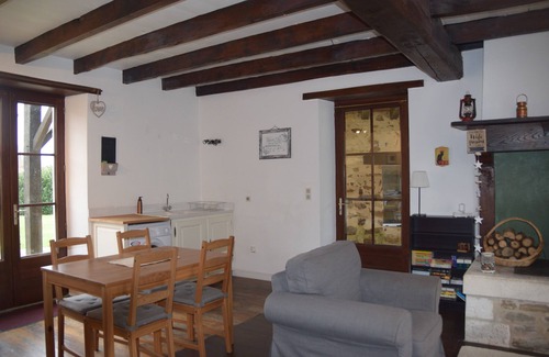 Le Lindois House | A pretty, well equipped, family and pet friendly gite