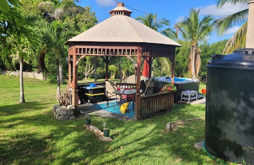 Estate Montpellier East House | A&S Tropical Cottage on 1 1/2 acres of paradisenClothing Optional