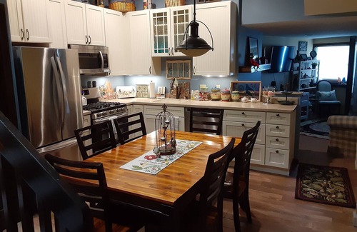 Oden Condo | A sandy beach vacation on beautiful Crooked Lake