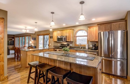Seymour House | A Shore Thing on the Eau Claire River