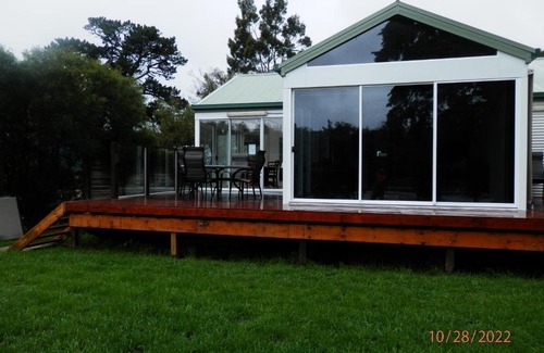 Barnes Bay House | A Slice of Paradise