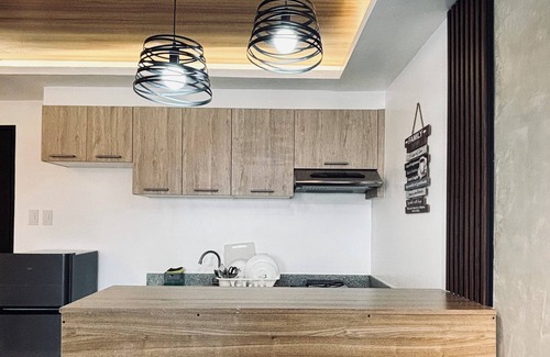 Mandurriao Condo | A Smooth & Cozy City Loft