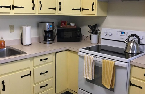 Burdett Apartment | A spacious, airy & comfortable two bedroom getaway rental located in the FLX