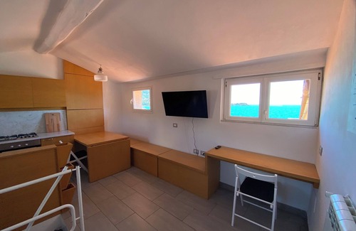 San Terenzo Apartment | A STEP AWAY FROM THE SEA - SEAVIEW