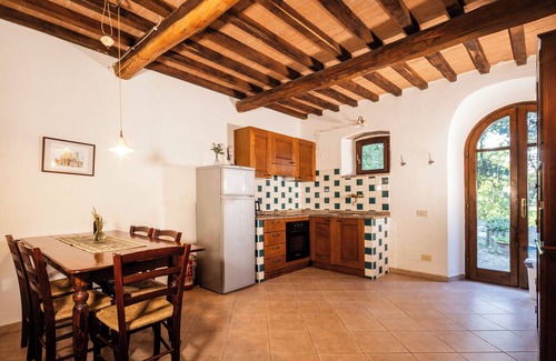 Micciano House | A stone farmhouse from 1850 with a pool for nature lovers