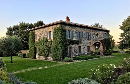 Porano Villa | A Stunning Property with Private Pool Tucked into the Umbrian Countryside