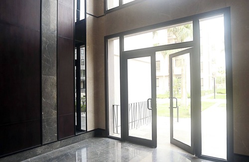 Giza Governorate Apartment | A superior elegant family-sized apartment with an open view in a tranquil area