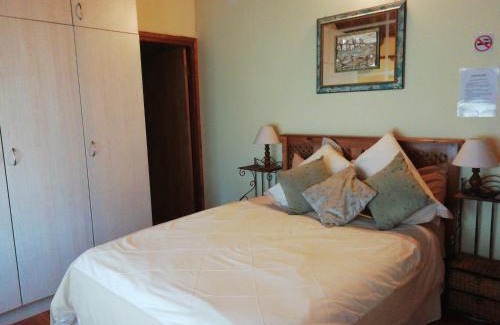 Kareedouw Bed & Breakfast | A Swallows Rest