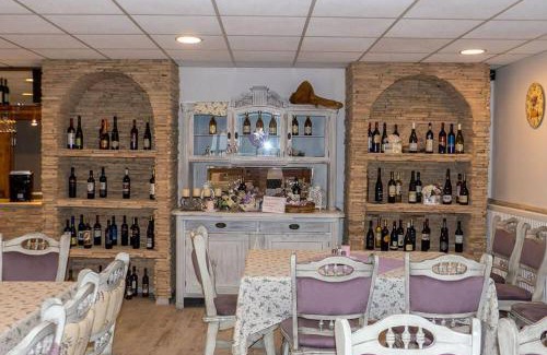Domony Bed & Breakfast | A SZELLŐ