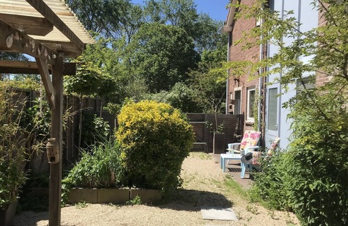 Vlissingen House | A tastefully decorated holiday home, ideal location, close to the beach and city