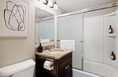 Peoria Apartment | A Trendy Escape close to Downtown Peoria