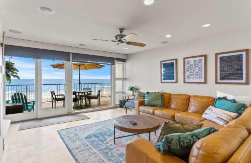 Carlsbad Village House | A Wave From It All