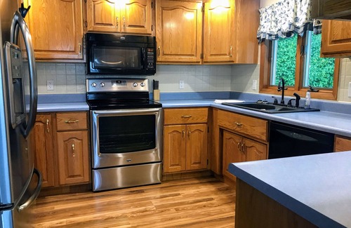 Guttenberg House | A Winter Get Away with Amazing Views of the Mississippi!