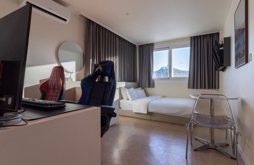 Icheon Hotel | Aank Air Icheon Seolbong Lake