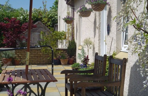 Bilston Apartment | Aaron Glen Apartments - Sheil