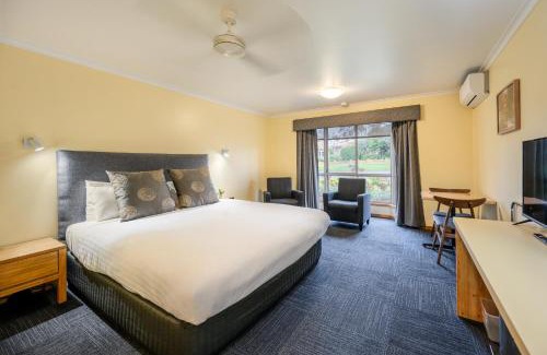 Hamilton Hotel | AAt 28 Goldsmith Motel
