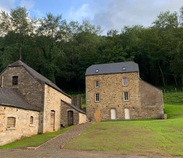 Marche-les-Dames House | Abbaye Notre-Dame du Vivier - Le Bief du Vivier