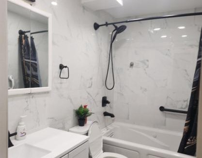 Queens House | Abby's Comfort