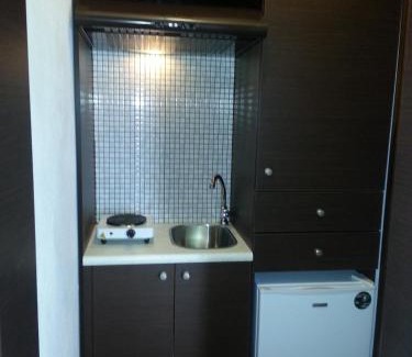 Megalochori Apartment | Abelonas Village