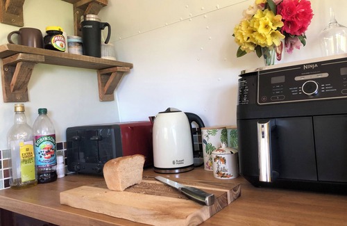 Alford House | Aberdeenshire Airstream - Unwind in retro style
