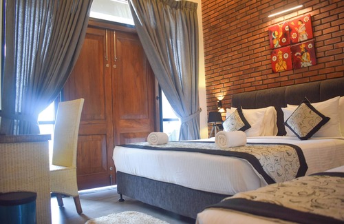 Anuradhapura Hotel | Abhaya Mandapa Hotel