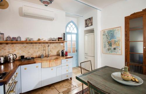 Ein Karem Bed & Breakfast | Above The Spring