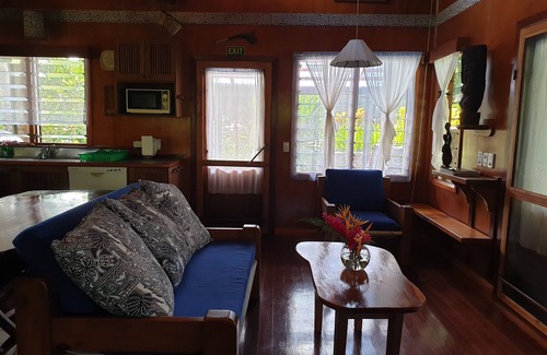 Savusavu Cottage | Absolute Beachfront Holiday Cottage with Private Saltwater Pool on Savusavu Bay