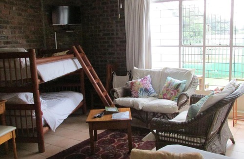 eNtokozweni Apartment | Absolute Leisure Cottages