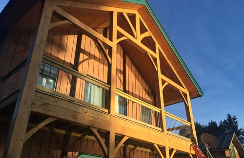 Moriah Center Cottage | Absolutely Fantastic Family Vacation Spot - Fox Meadow Lakefront