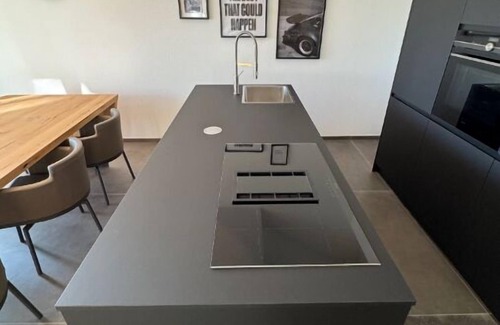 Auenstein Apartment | Abstatt Deluxe Loft with spa bath, designer kitchen, balcony, elevator & private parking space