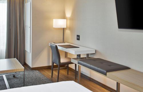 Florida Central Atlantic Coast Hotel | AC Hotel by Marriott Orlando Lake Buena Vista