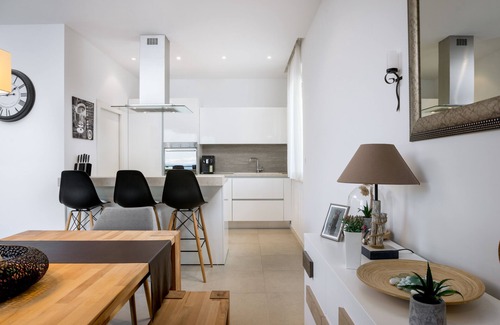 Slatine Apartment | Acadia Beach Villas & Apartments, Slatine