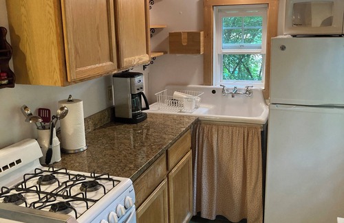 Bar Harbor Cabin | Acadia National Park - Cozy Country Cabin - Peaceful Retreat, Perfect Location.
