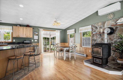 Narragansett House | Access to Narrow River! Exceptional outdoor space, one level living - close to beaches & more!