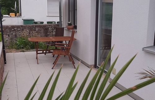 Langenprozelten Apartment | Accessible and spacious vacation apartment by the river.
