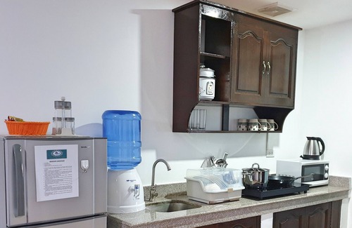 Danao Apartment | accommodates up to 6, with high-speed WiFi connection, fully functional kitchen