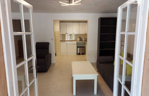 Valbonne Villa | Accommodation in a villa in Valbonne, swimming pool, parking, quiet, from Saturday to Saturday