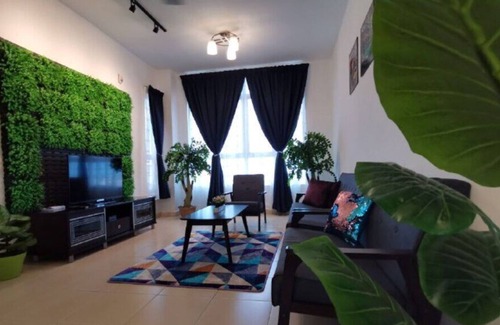 Bandar Kota Bharu Apartment | Accompany with birds chirping melody, Ken 1606 Home is the one for your comfort!