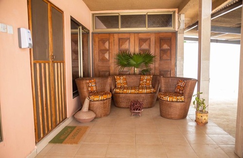 Greenhill House | Accra, Airport Residential, <3miles from KIA Airport 4 beds/family,Groups,Acc