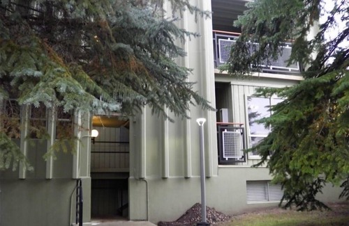 North Park City Condo | Accross the street from the lifts