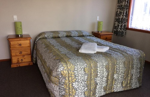 Manapouri House | Acheron Cottages