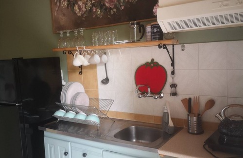 Paralia Skotinis House | Achillion b&b
