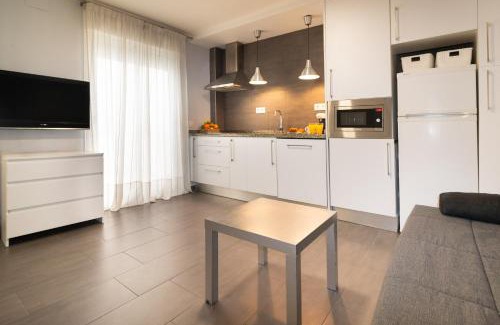 San Julian Apartment | Acogedor Apartamento con Patio en el Corazón de Sevilla , Junto a Plaza San Marcos