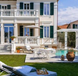 Anzio Villa | Acqua e Cielo Villa