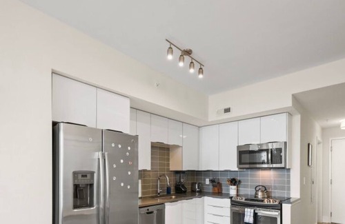Third Ward Condo | ACS-2205-Uptown Charlotte-Studio w/Roof Top Pool