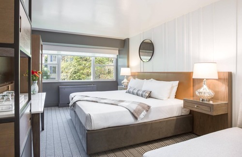Foggy Bottom Hotel | ADA Queen-Malin Goetz Amen Frette Luxury Linen Duvet -Safe-Robe-Keurig Coffee