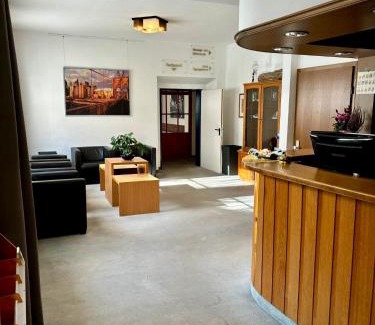 Altenmedingen Hotel | Adamidis Hotel